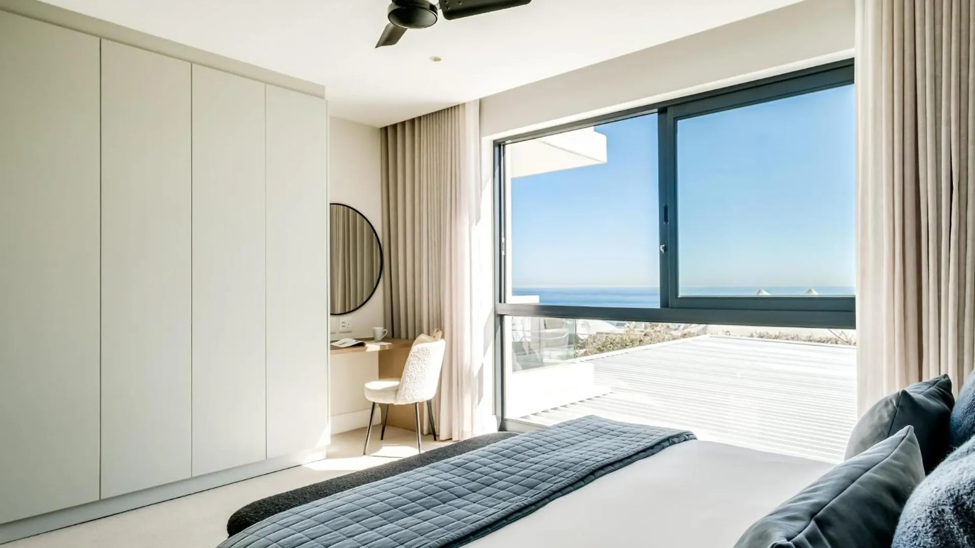 Oceanview Secure 3Bed Apt Sea Point Marlo Breeze Ciudad del Cabo 0*,  Sudáfrica